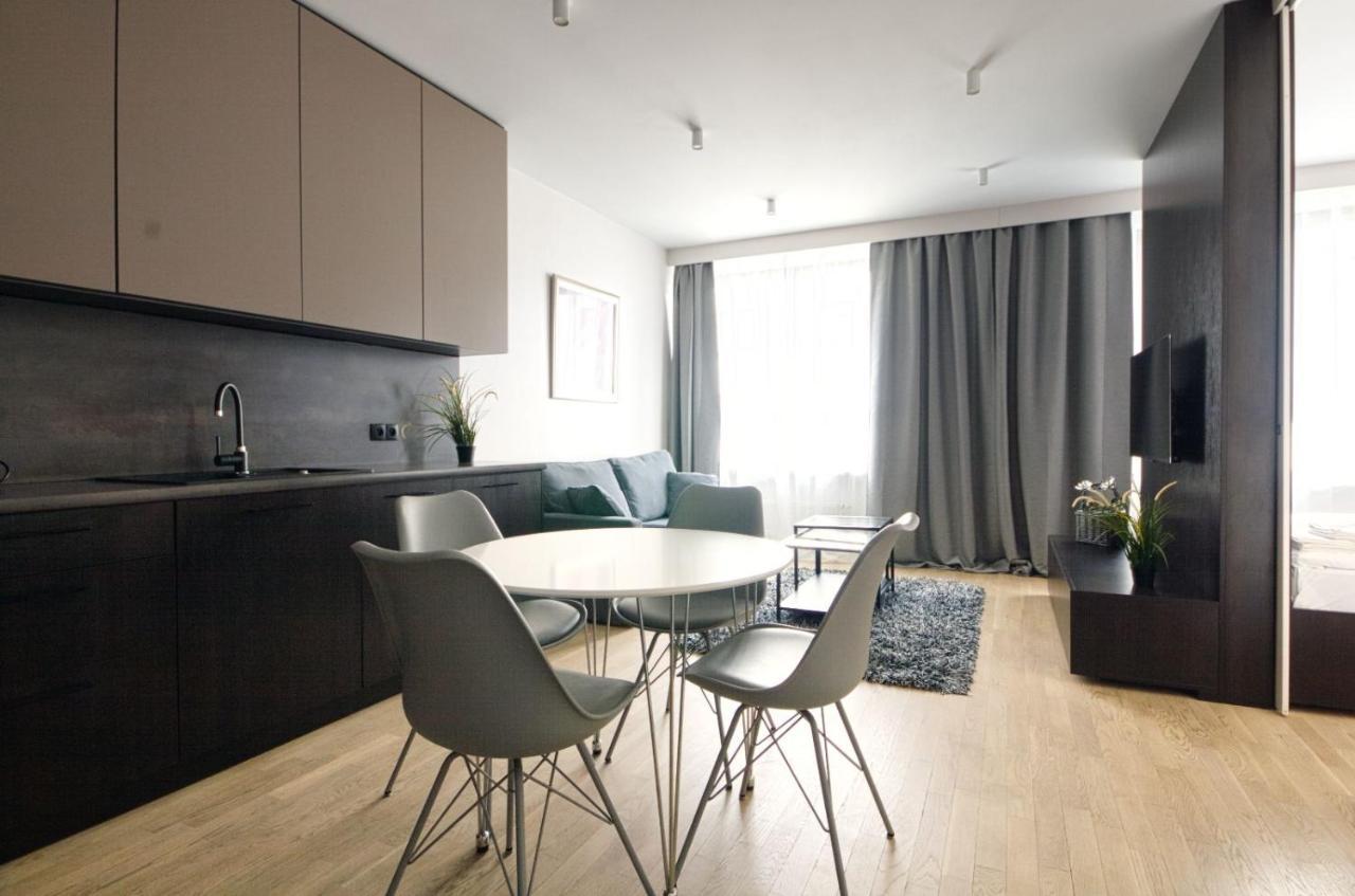 Wynalazek 2 By Homeprime Warsaw Ngoại thất bức ảnh