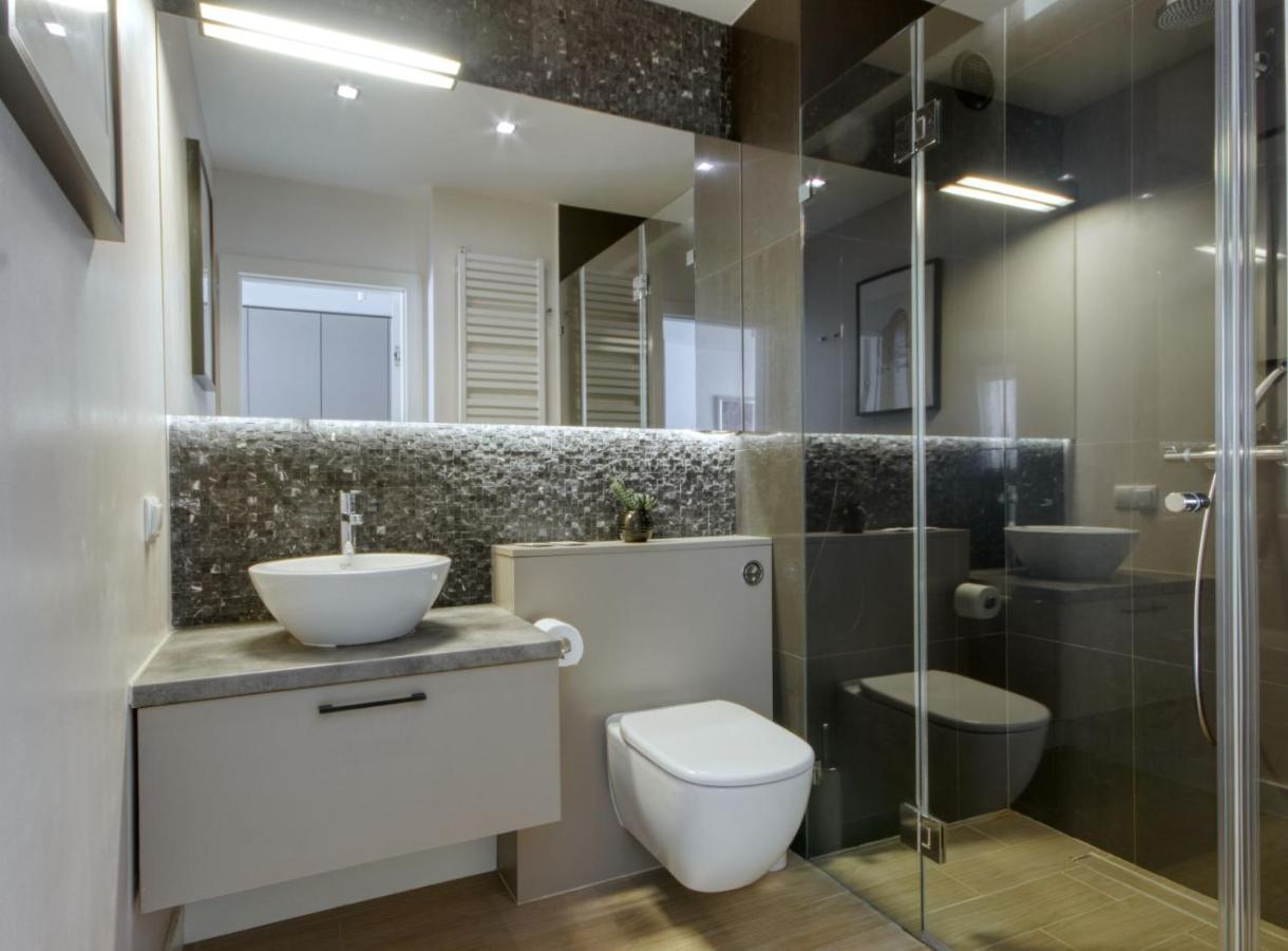 Wynalazek 2 By Homeprime Warsaw Ngoại thất bức ảnh